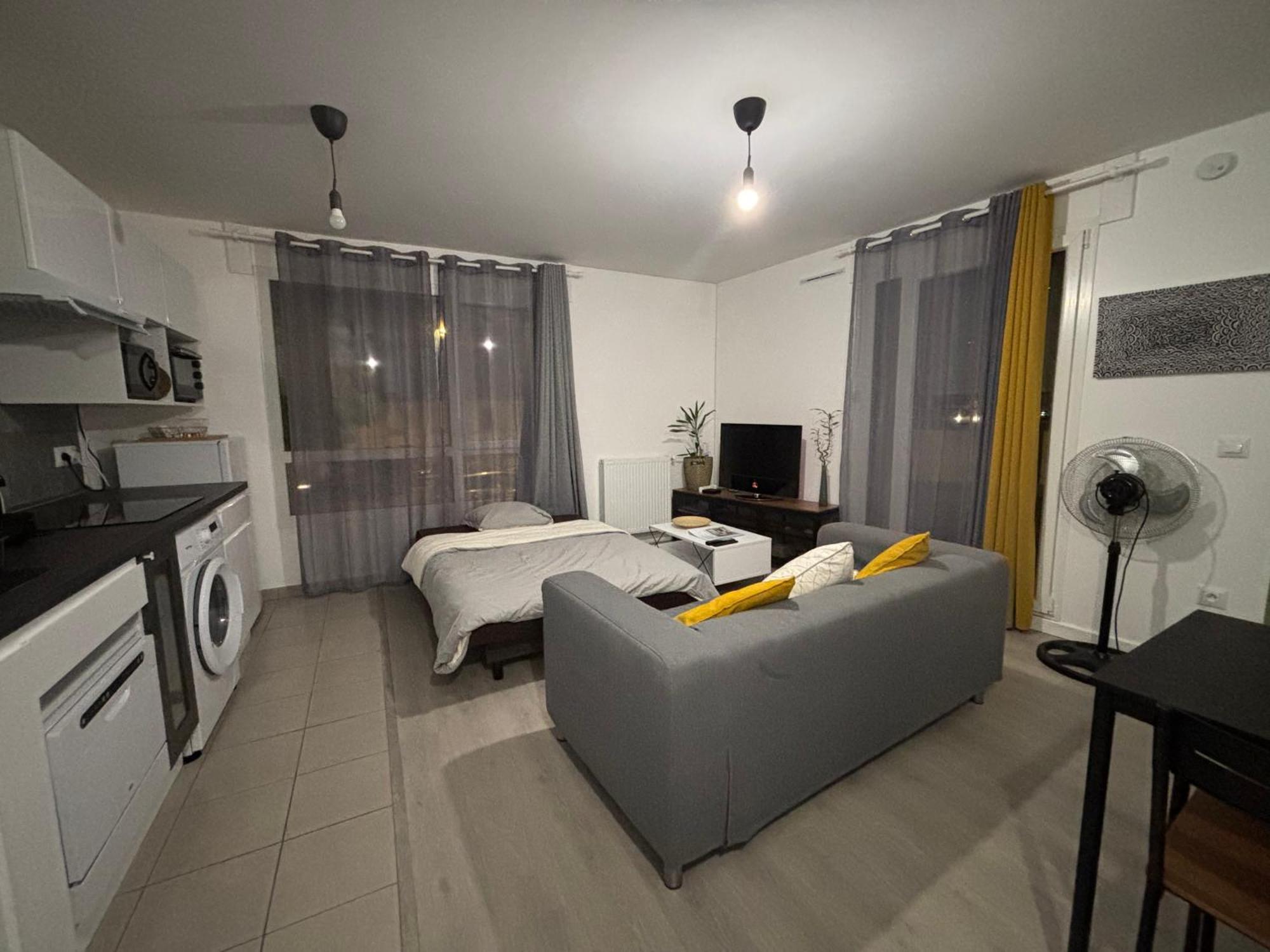 Villejuif - Metro Leo Lagrange - 2 Pieces Avec Balcon المظهر الخارجي الصورة